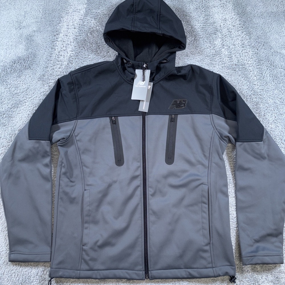 NWT New Balance Full Zip Softshell Stretch Black/Grey Hooded Jacket Men's Small